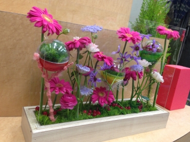 「花のフローラ」　（鹿児島県霧島市）の花屋店舗写真3